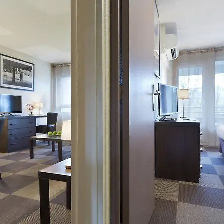 La Reserve Geneve Voltaire 4*