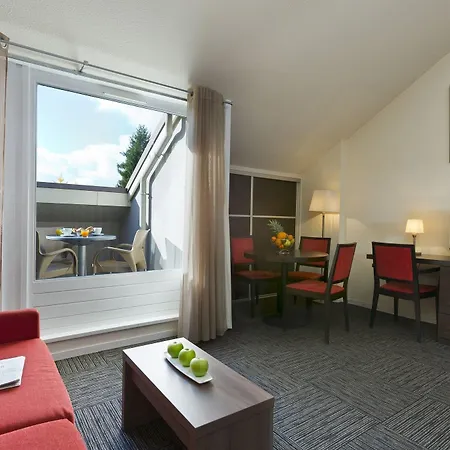 La Reserve Geneve Voltaire Aparthotel