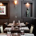 费内-伏尔泰日内瓦公寓式酒店 4* 费内-伏尔泰