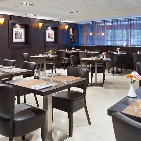 La Reserve Geneve Voltaire Aparthotel
